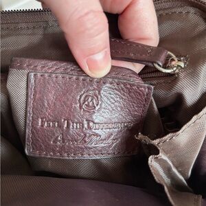 Osgoode Marley Makenzie Messenger Bag - Mulbery